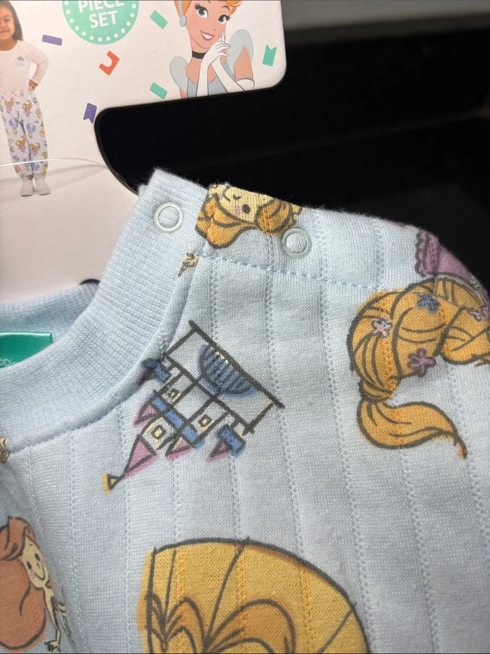 DISNEY Baby NWT 4-piece set, crew sweatshirt, matching pants, 2 bodysuits